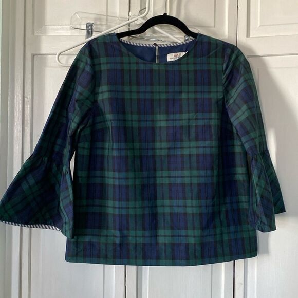 Vineyard Vines Tops - Classic plaid vineyard vines blouse.  Size 6